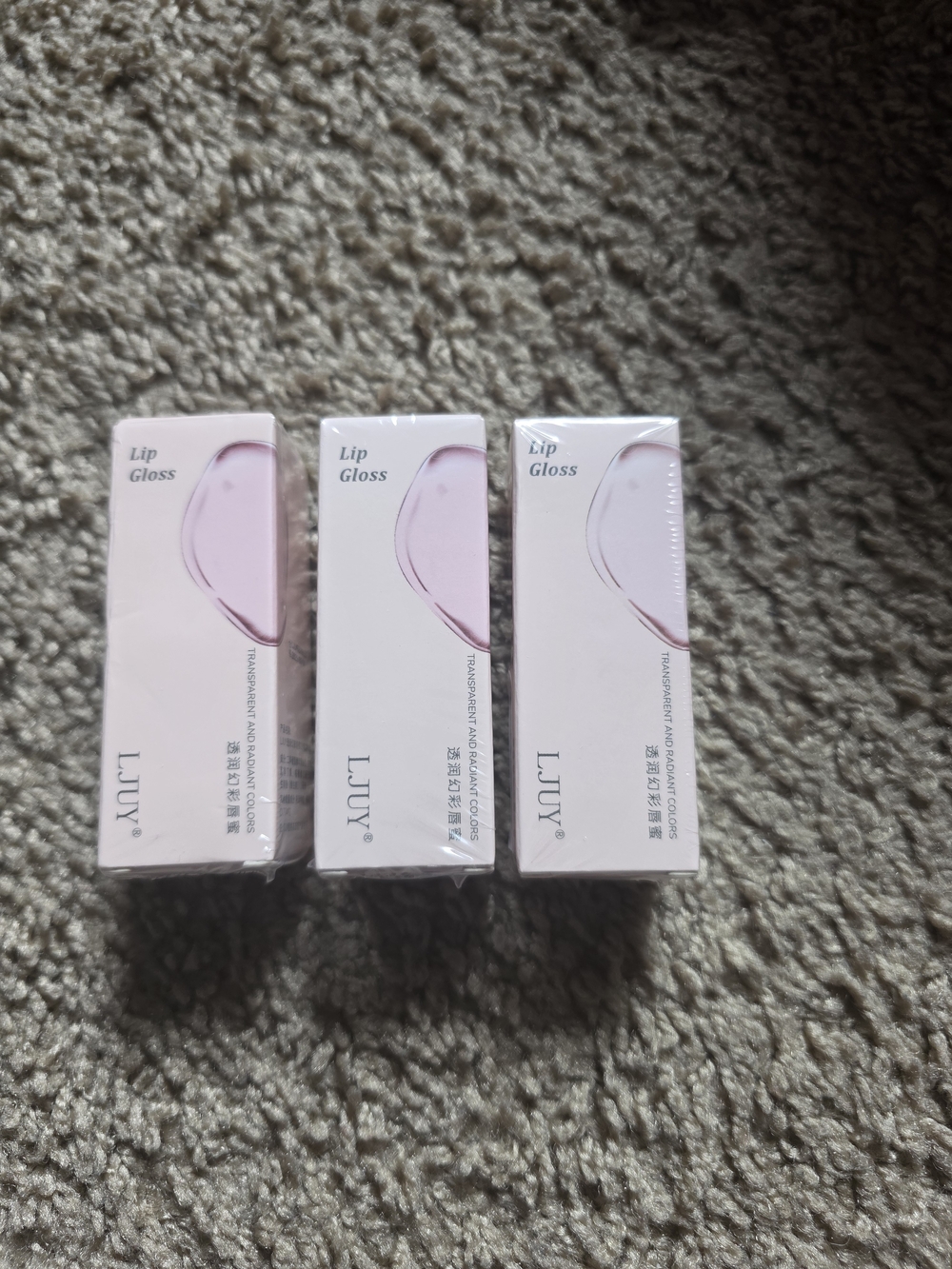 Pink Lip Gloss - Hydrating Women's Lip Shine